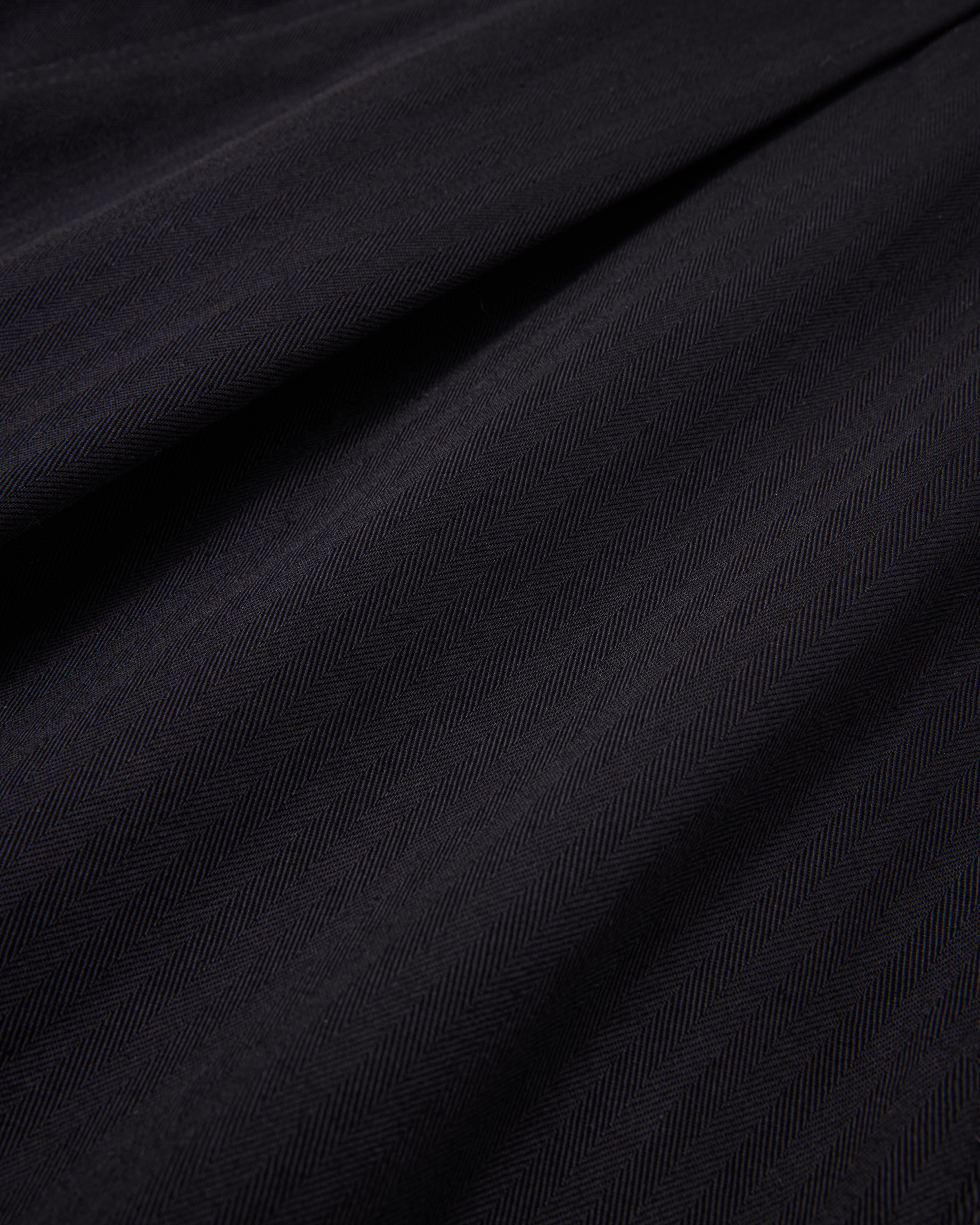 Volume Short - Black Herringbone