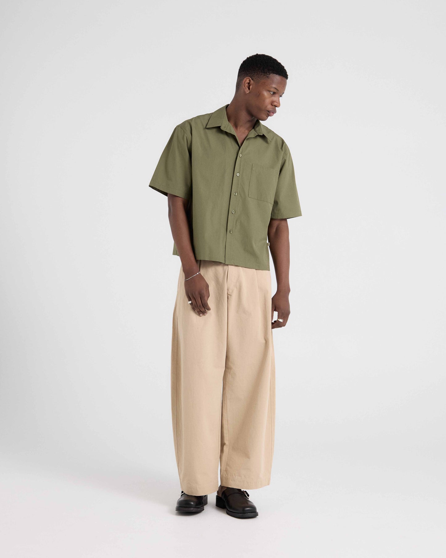 Box Poplin Shirt - Olive