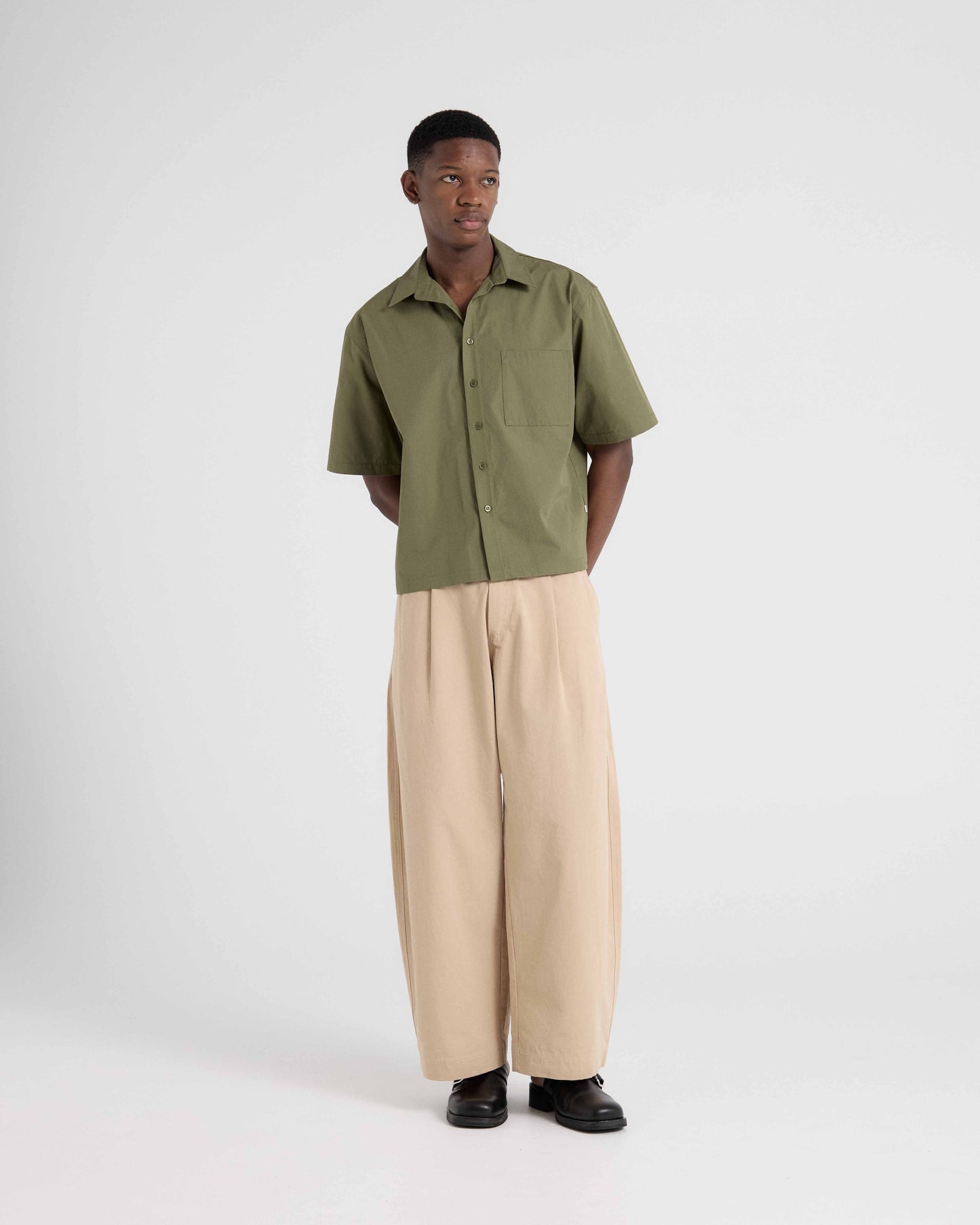 Box Poplin Shirt - Olive