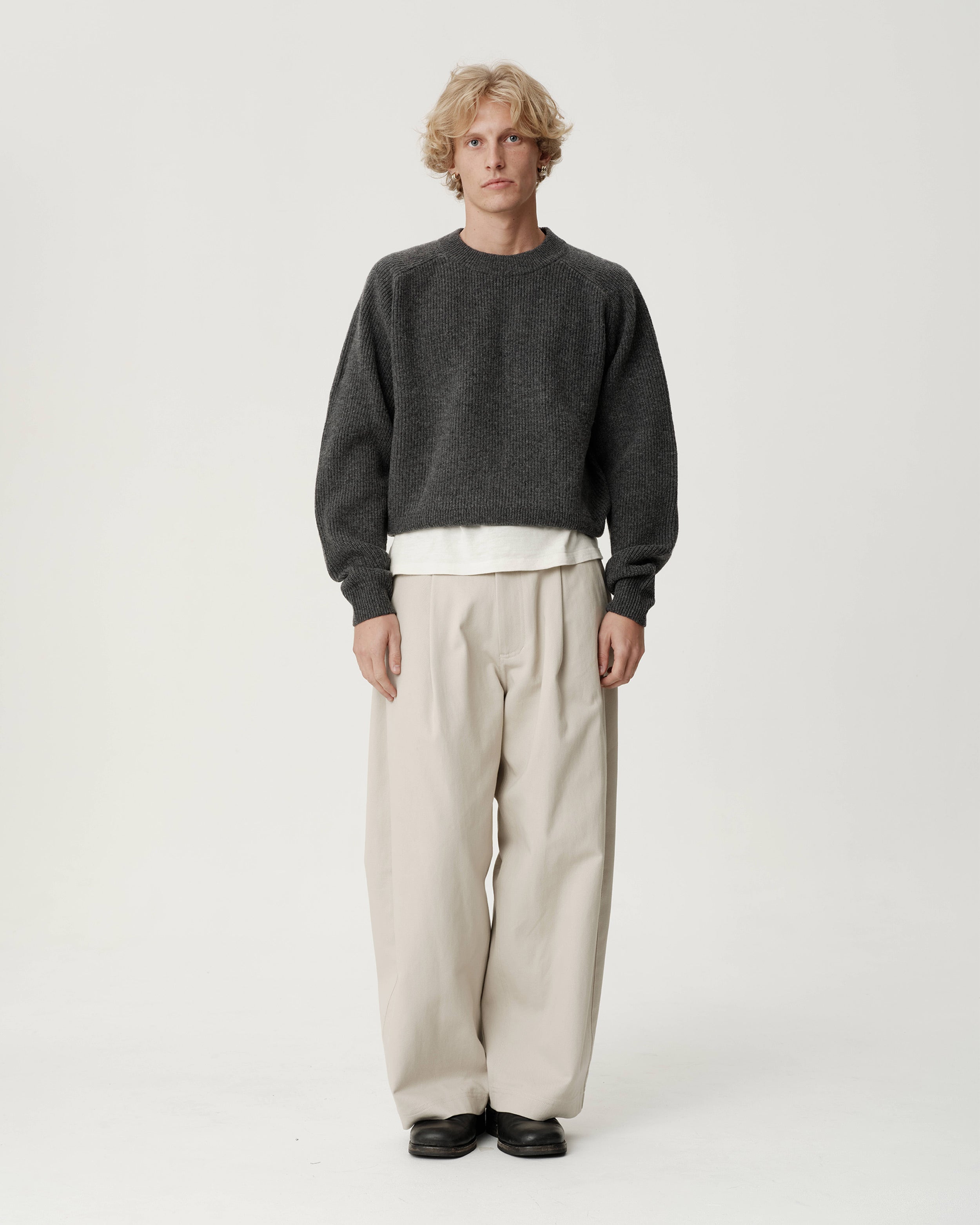 Raglan Merino Knit - Charcoal