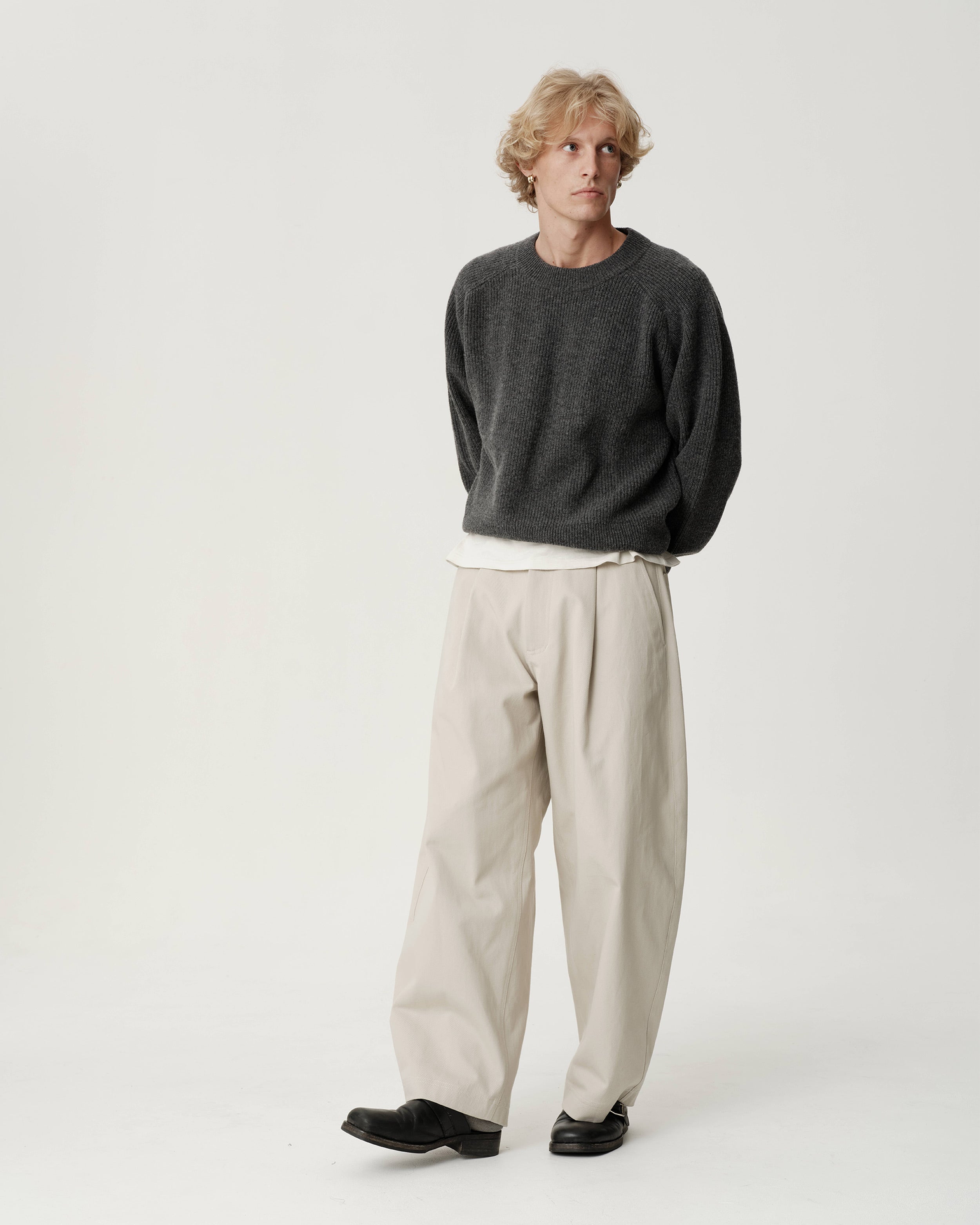Raglan Merino Knit - Charcoal