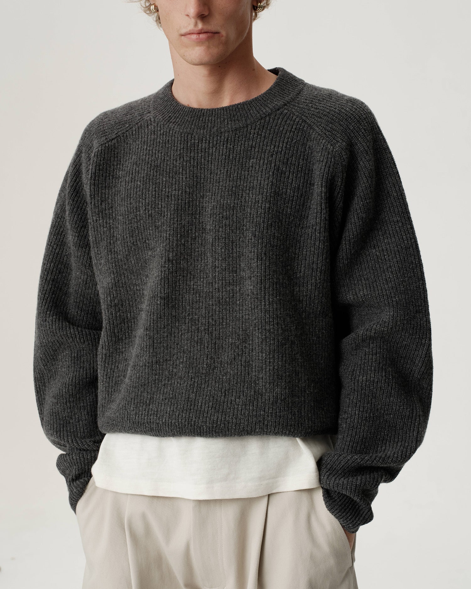 Raglan Merino Knit - Charcoal