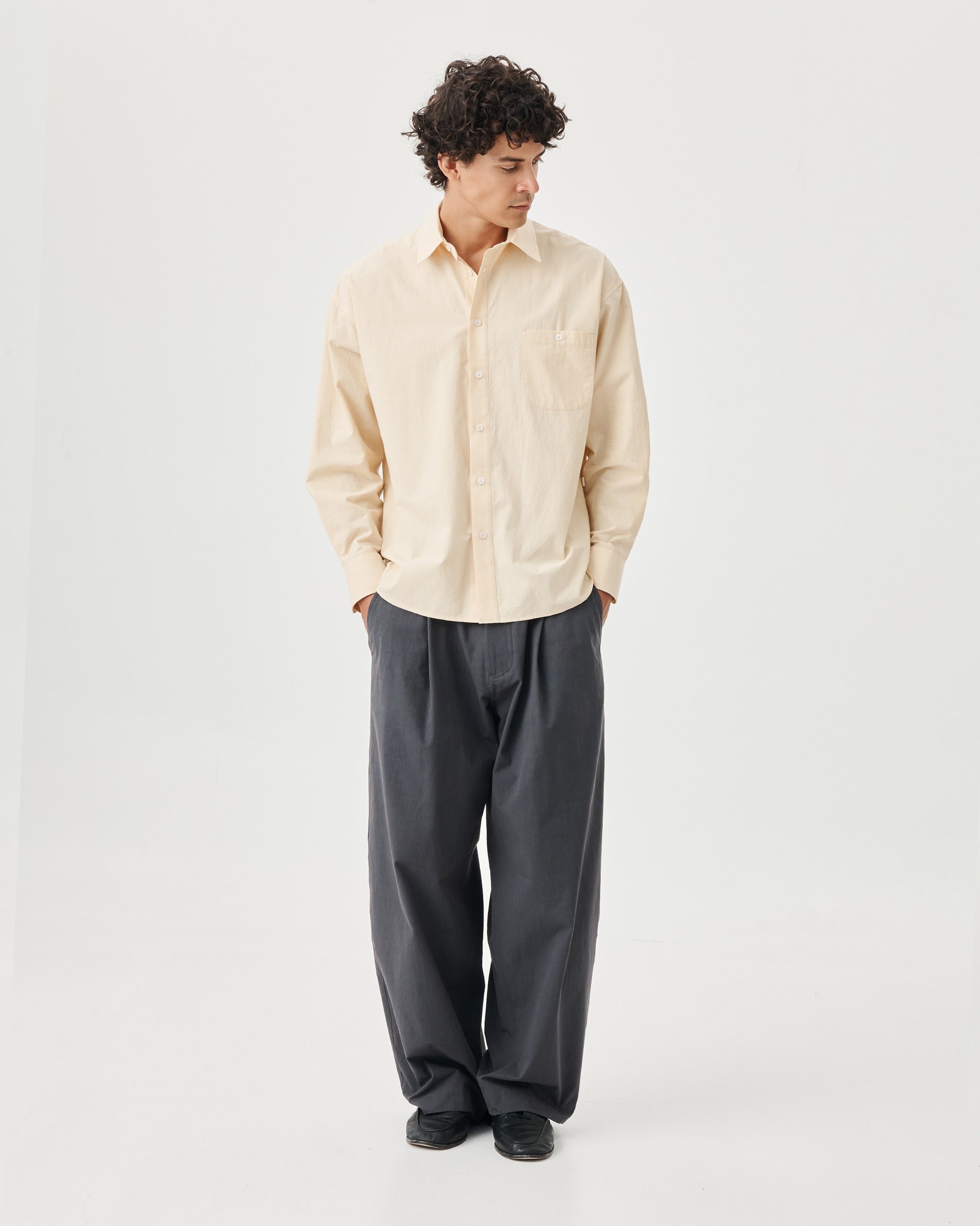 Travel Shirt - Vintage Butter Poplin