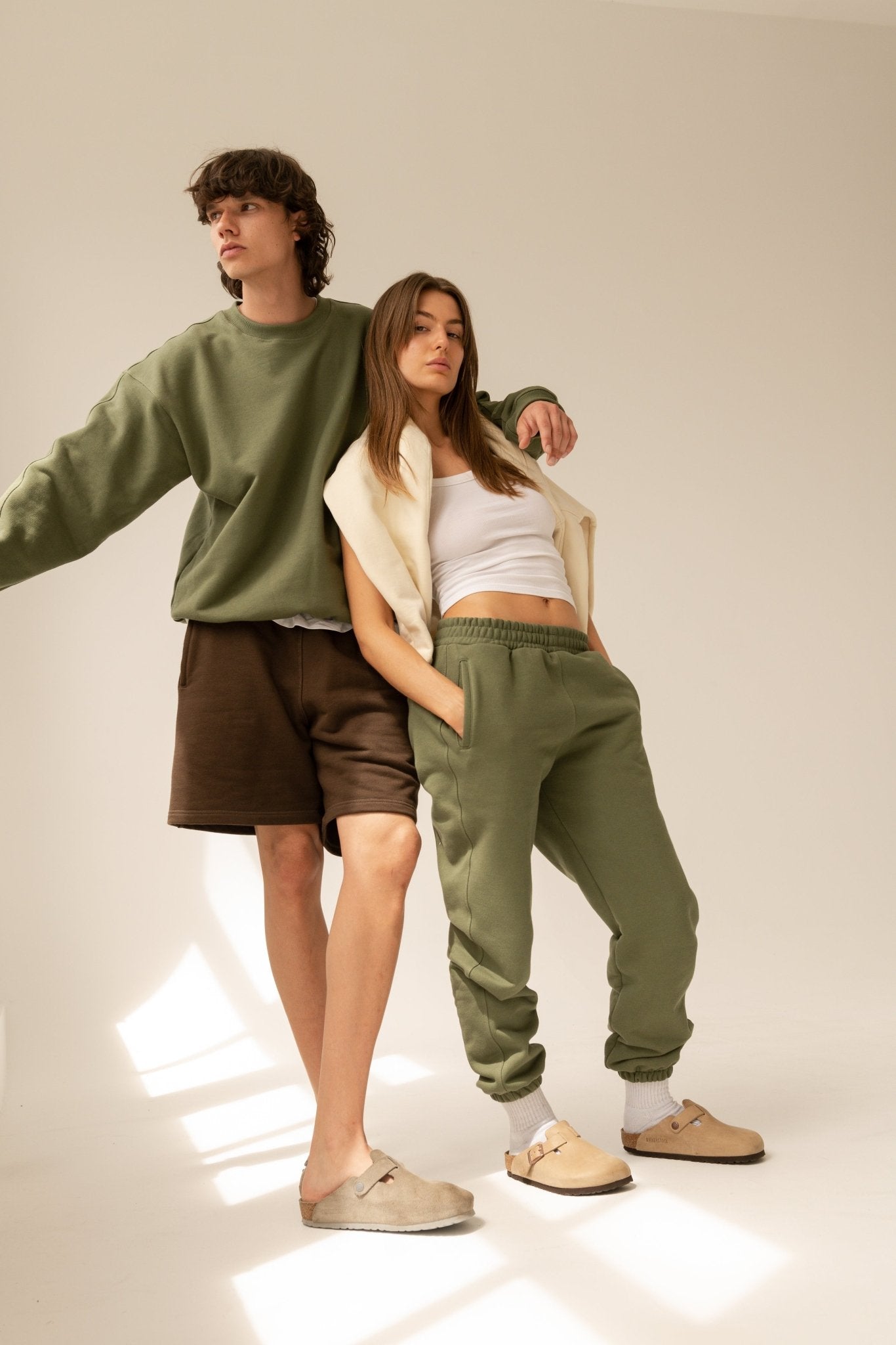 Logo Sweater. Mocha - ASHA JASPER.