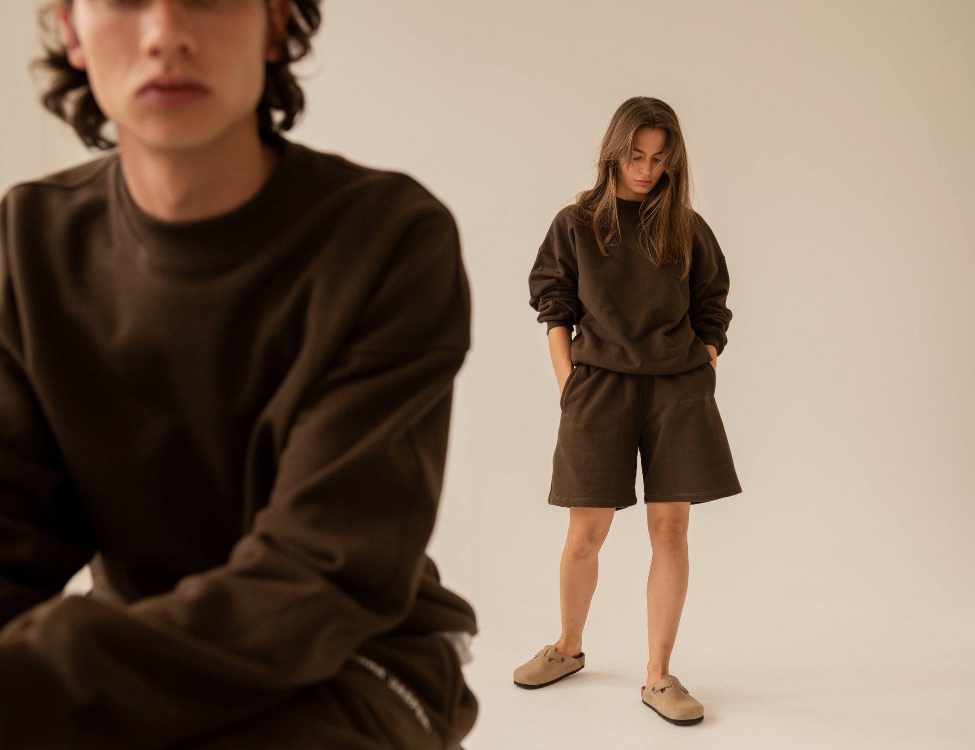 Logo Sweater. Mocha - ASHA JASPER.