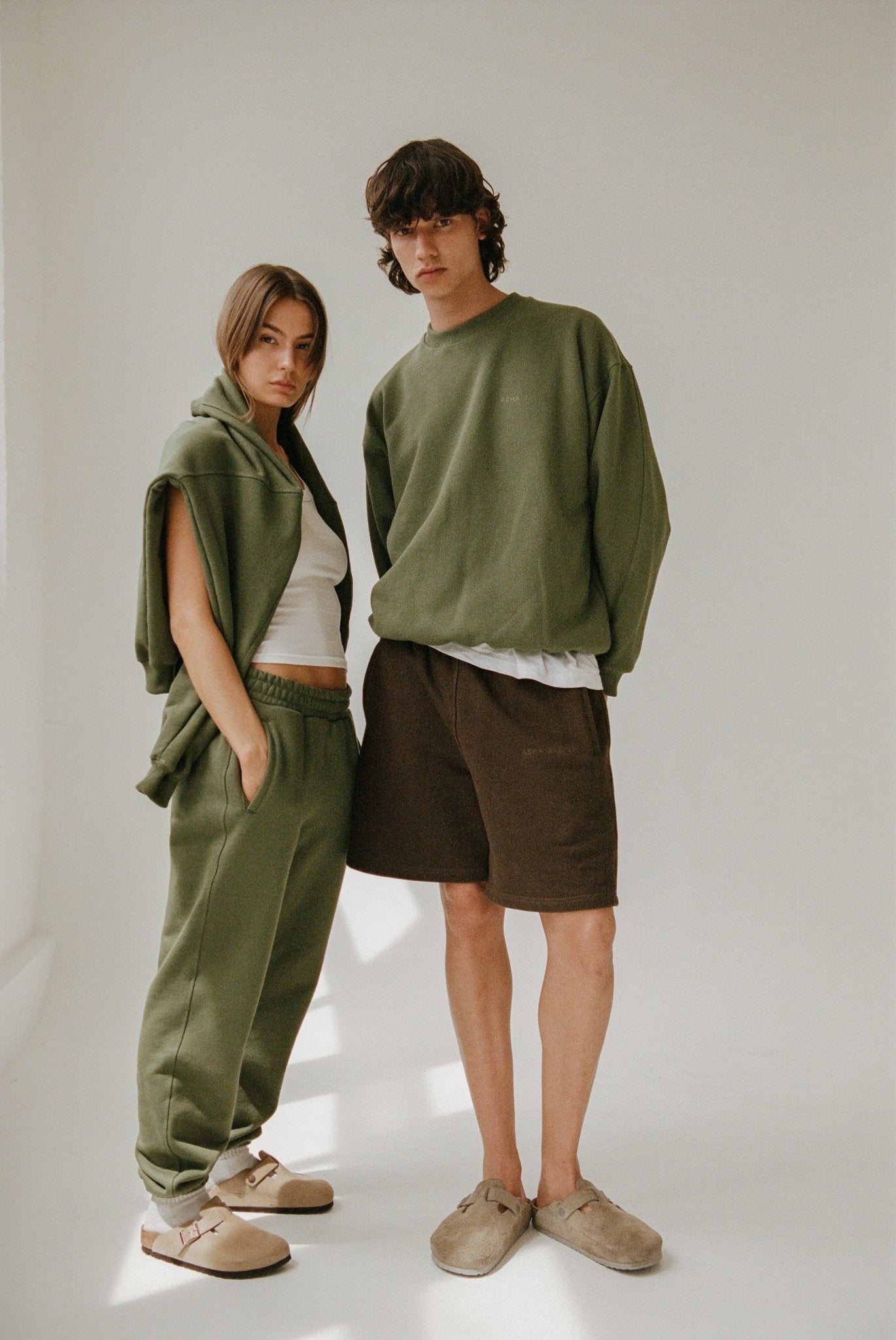 Logo Sweater. Moss - ASHA JASPER.
