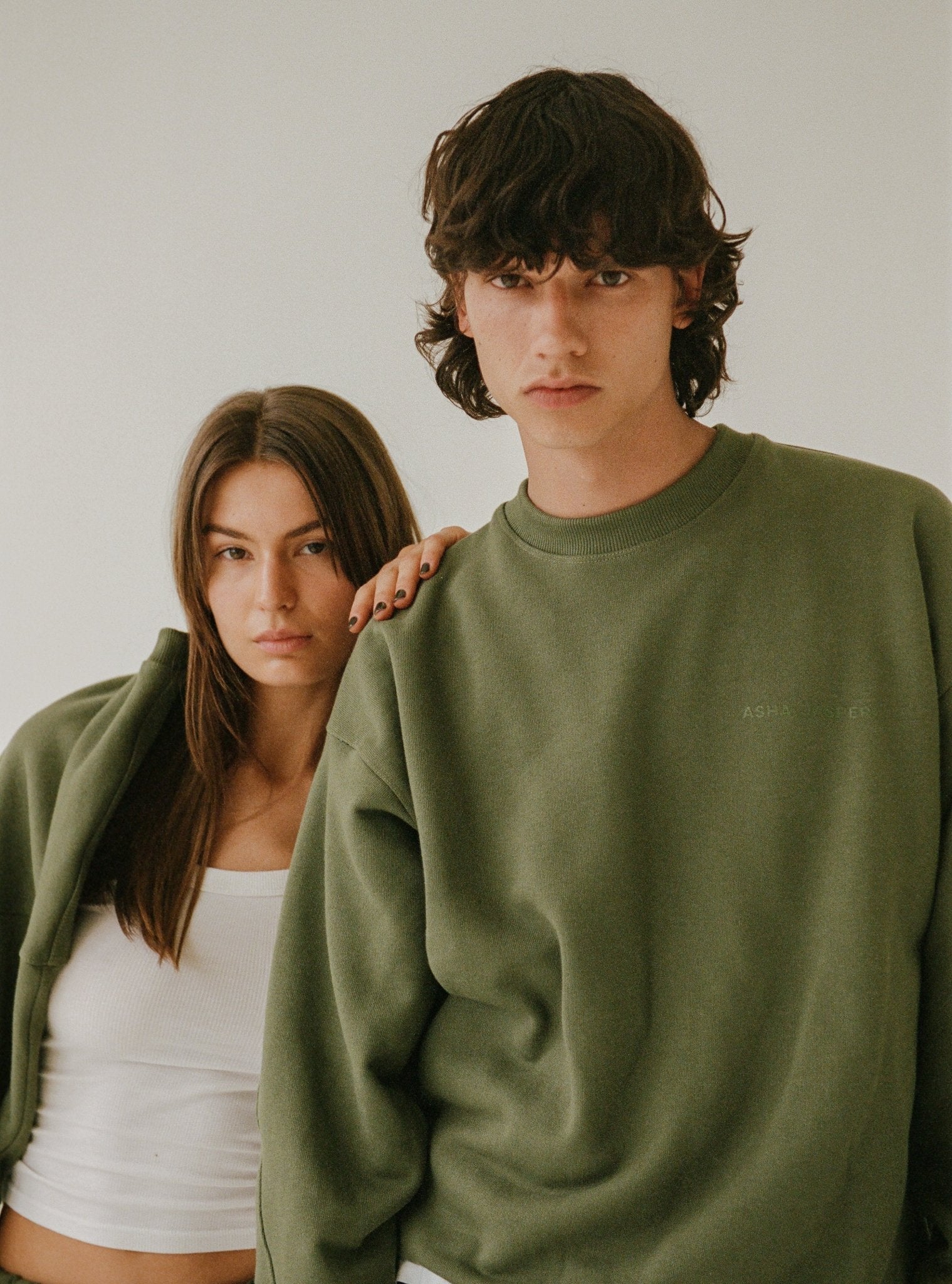 Logo Sweater. Moss - ASHA JASPER.