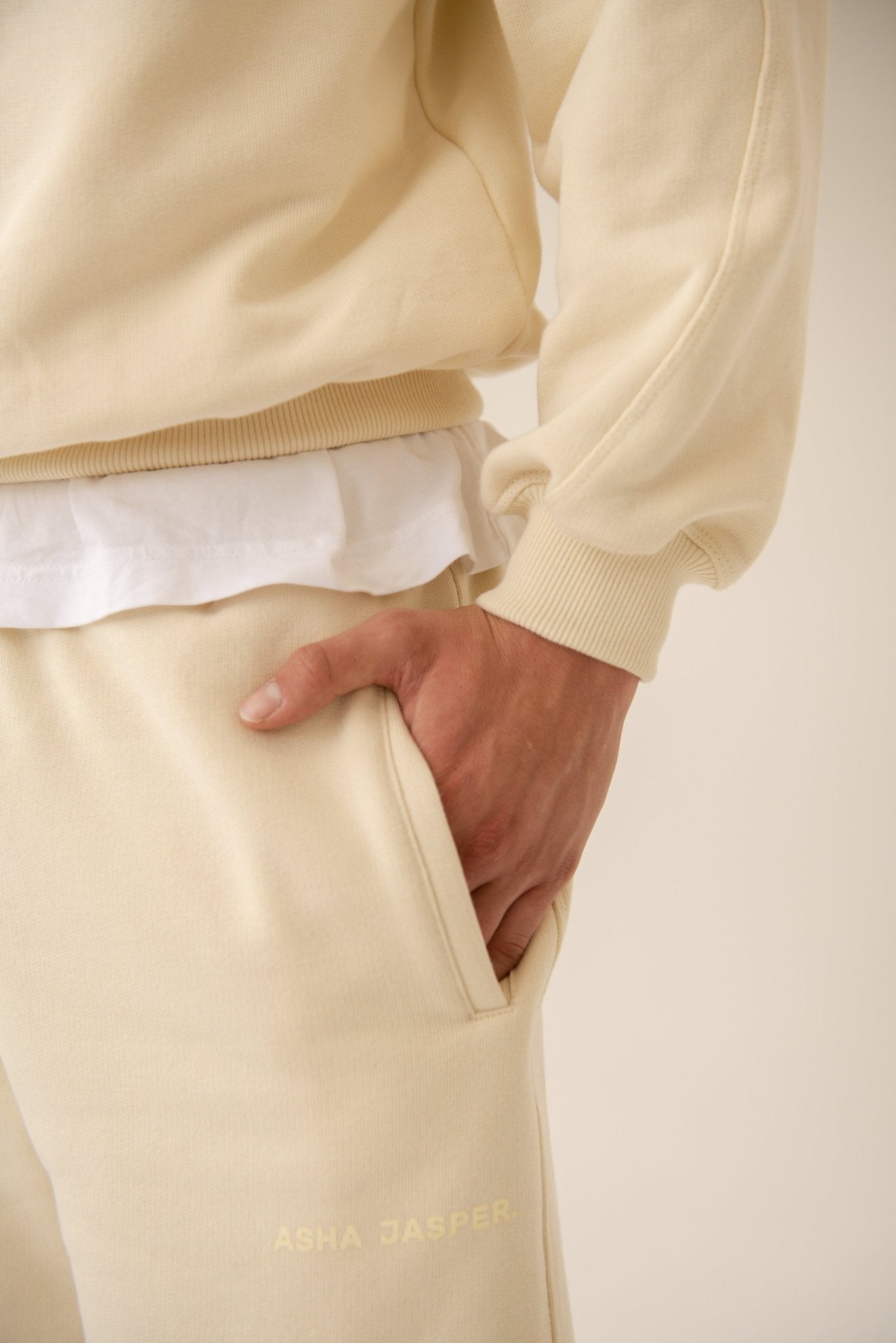 Logo Sweatpants. Butter - ASHA JASPER.